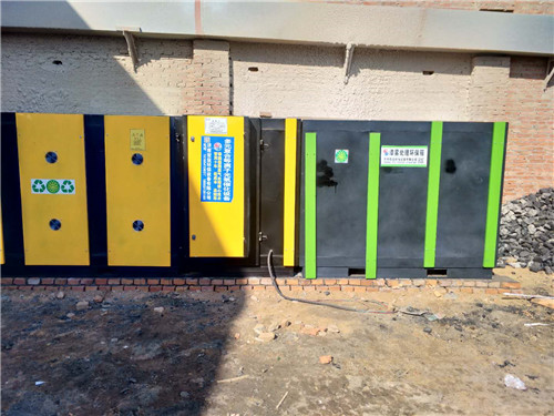 活性炭吸附箱(图1) 活性炭吸附箱(图1)